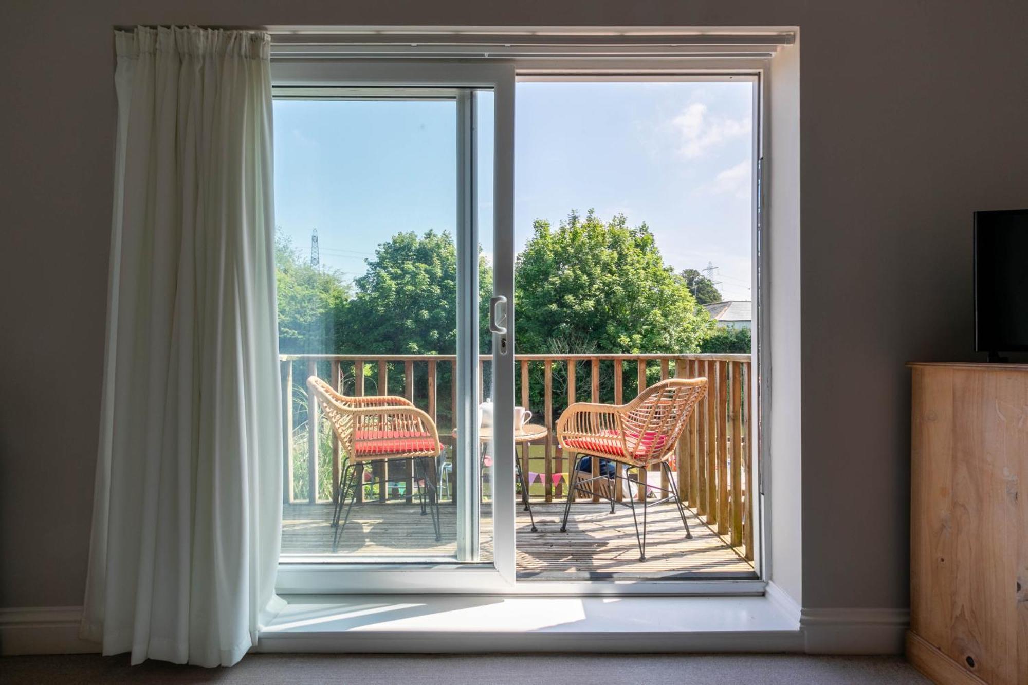 Riverside Escape Iden Rye Villa Luaran gambar