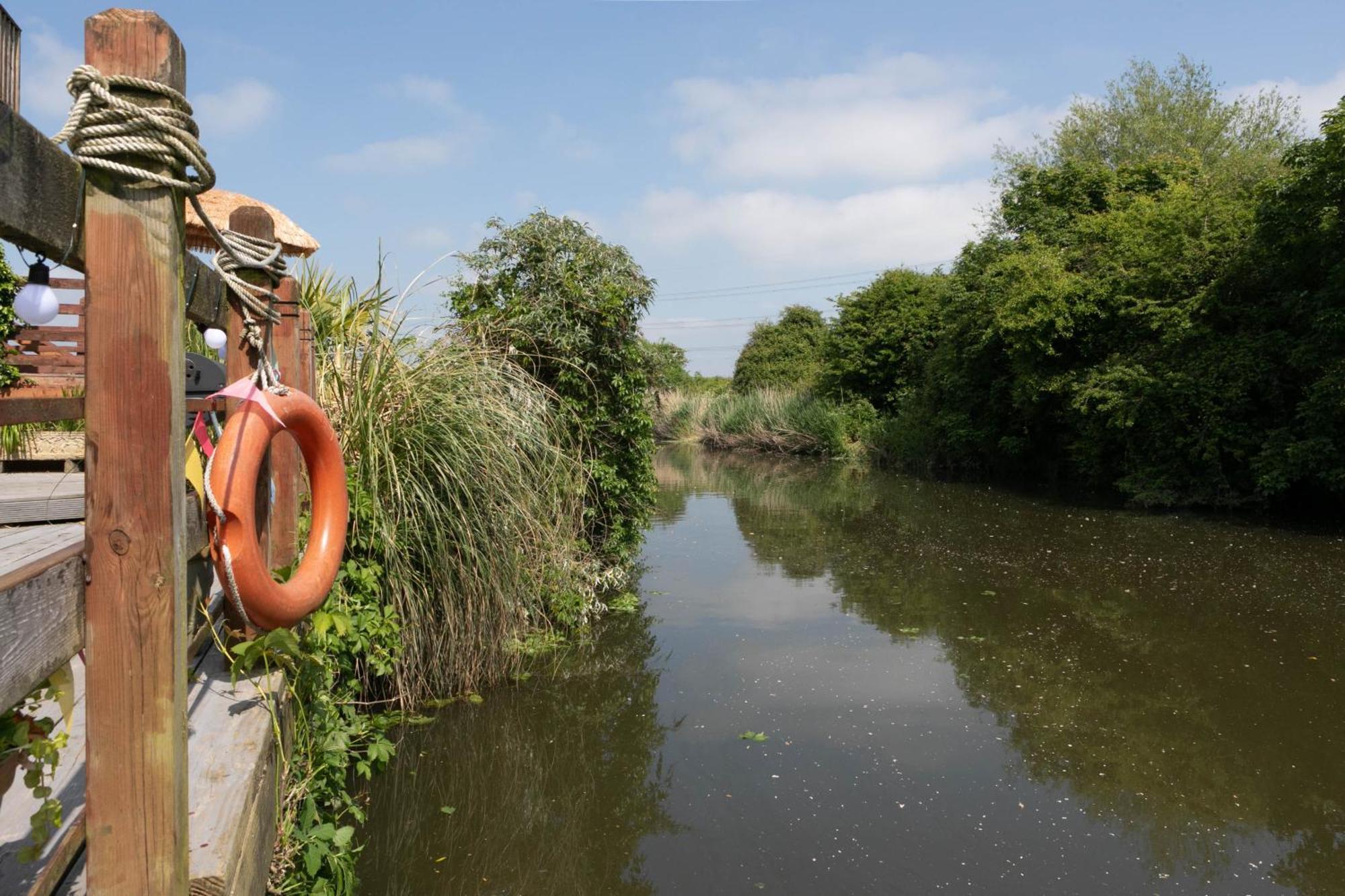 Riverside Escape Iden Rye Villa Luaran gambar