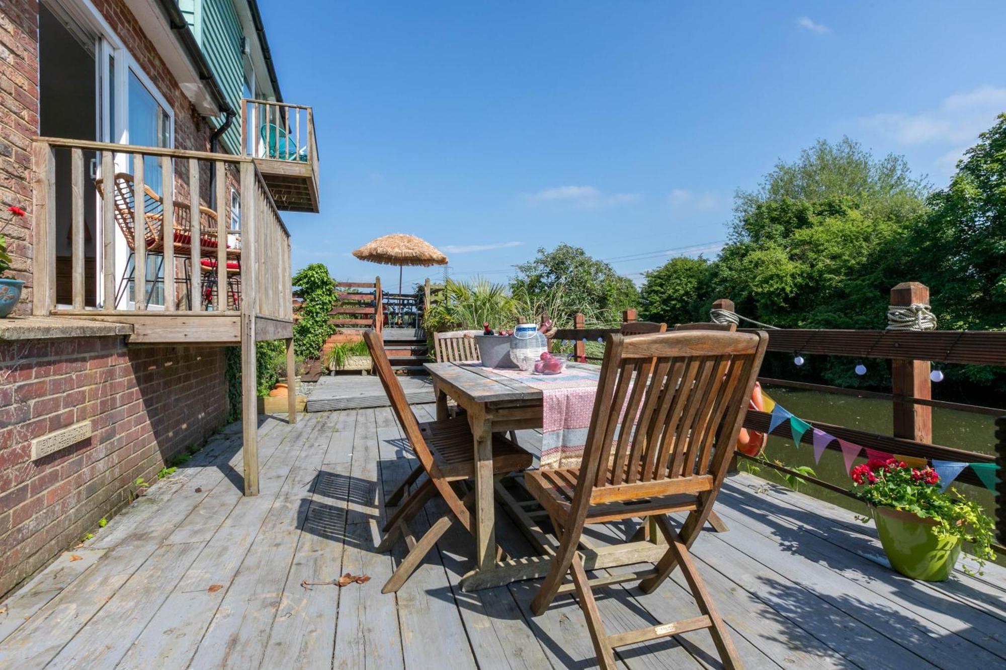 Riverside Escape Iden Rye Villa Luaran gambar